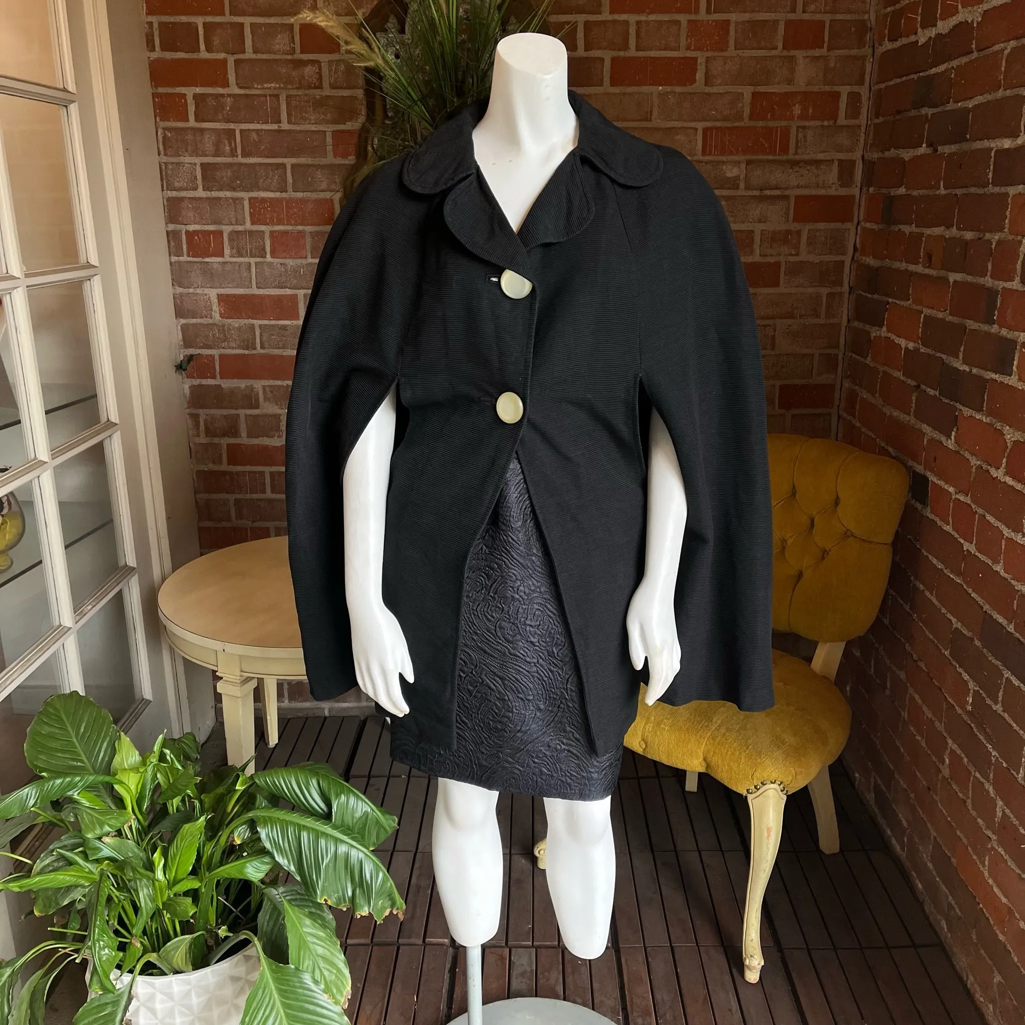 1960s Mod Grosgrain Cape
