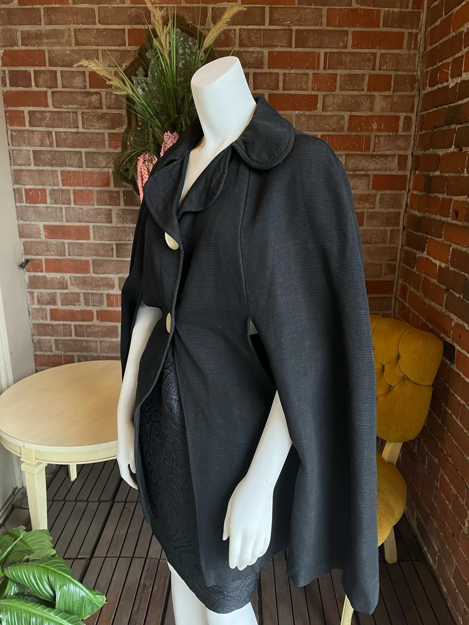 1960s Mod Grosgrain Cape