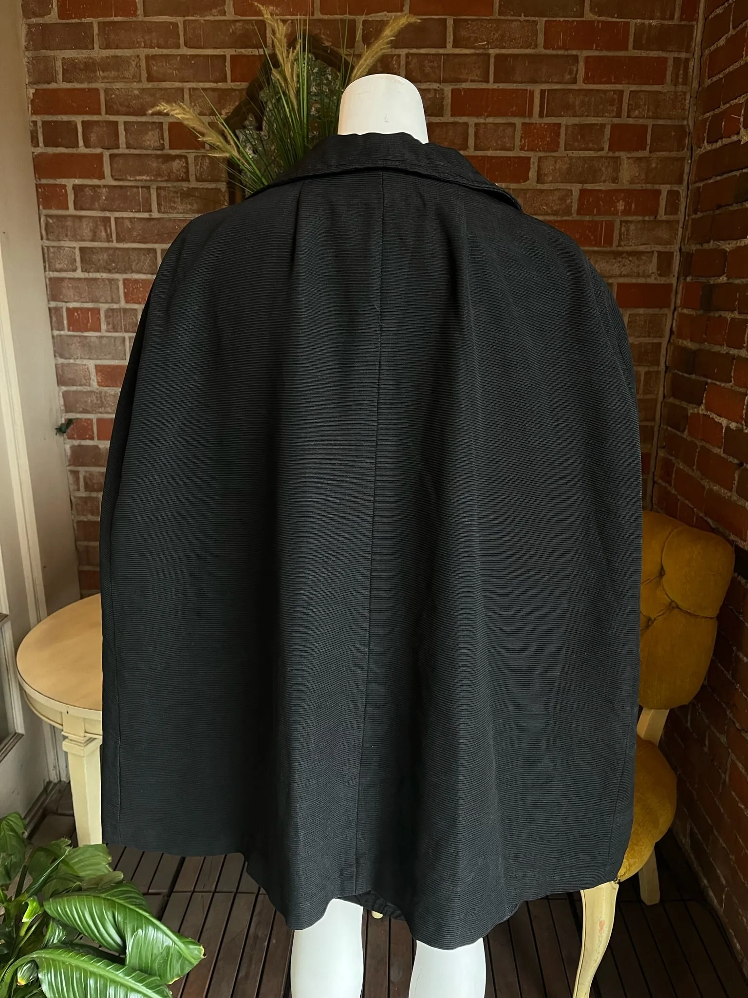 1960s Mod Grosgrain Cape