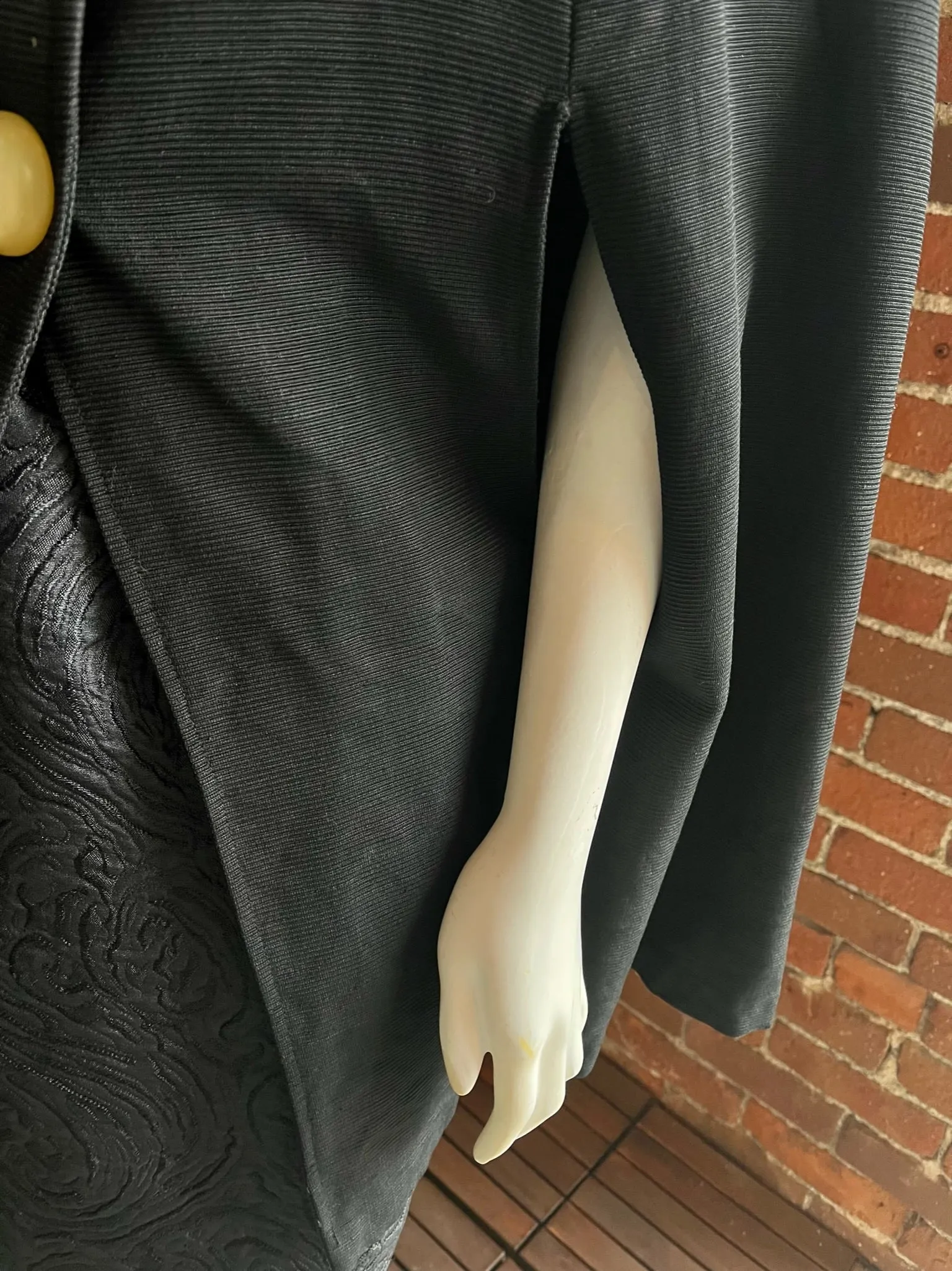 1960s Mod Grosgrain Cape
