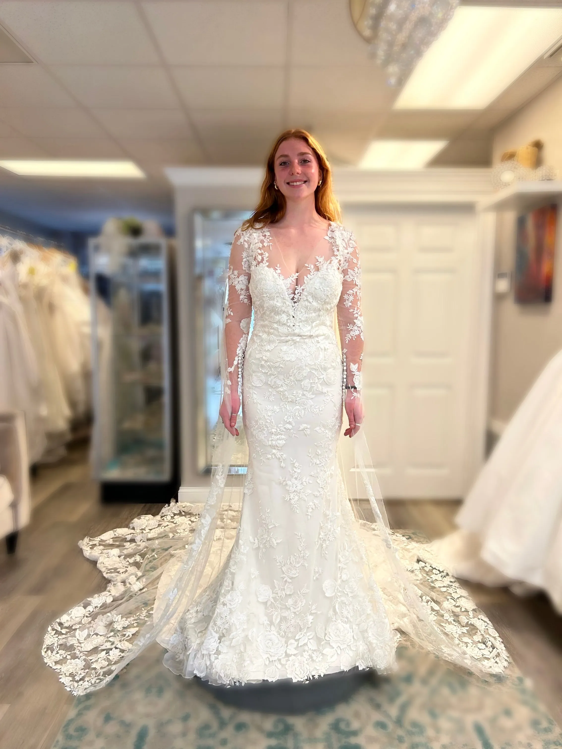 Atelier Pronovias 'HIBISCUS' Wedding Dress Sample