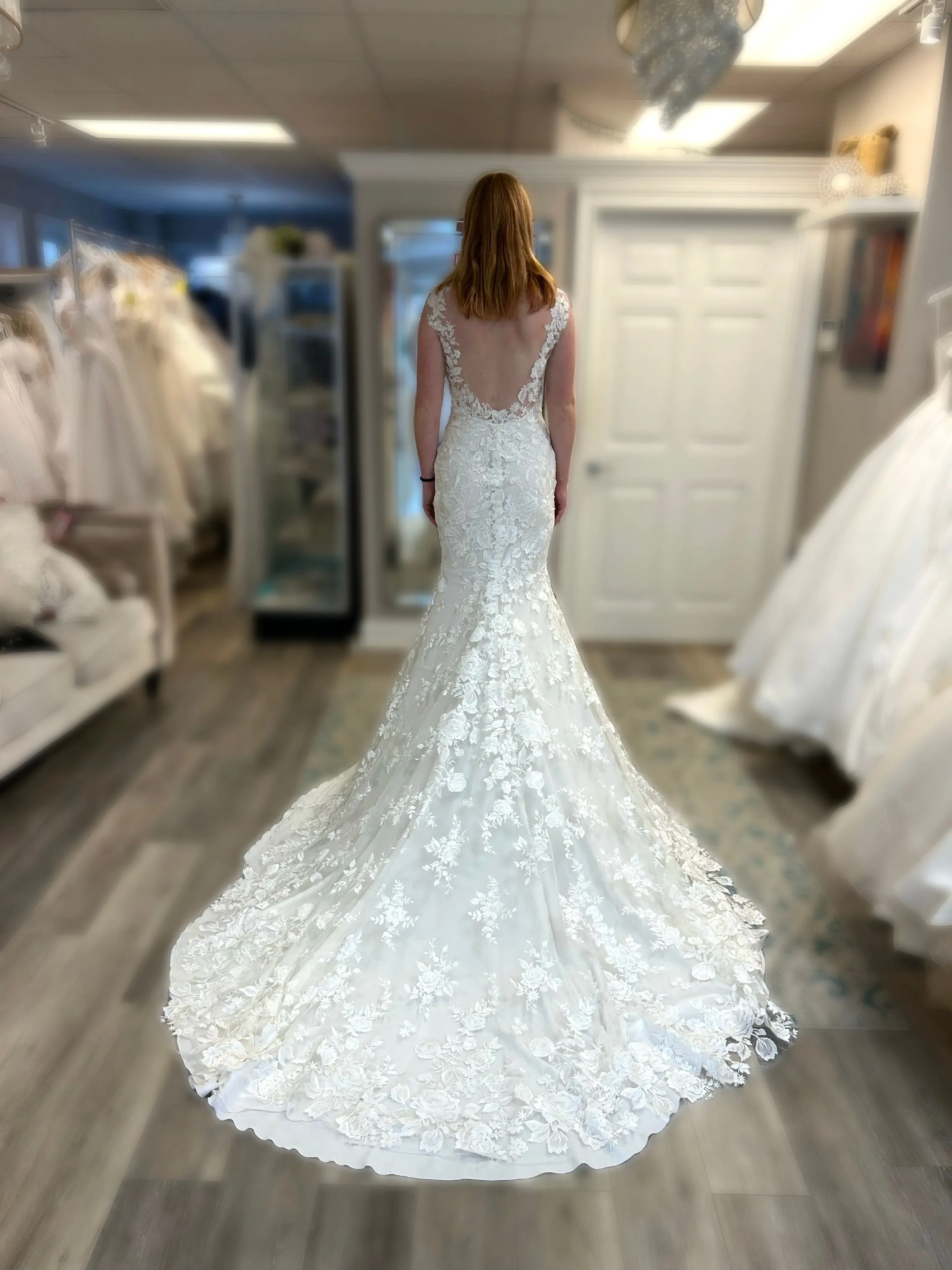 Atelier Pronovias 'HIBISCUS' Wedding Dress Sample
