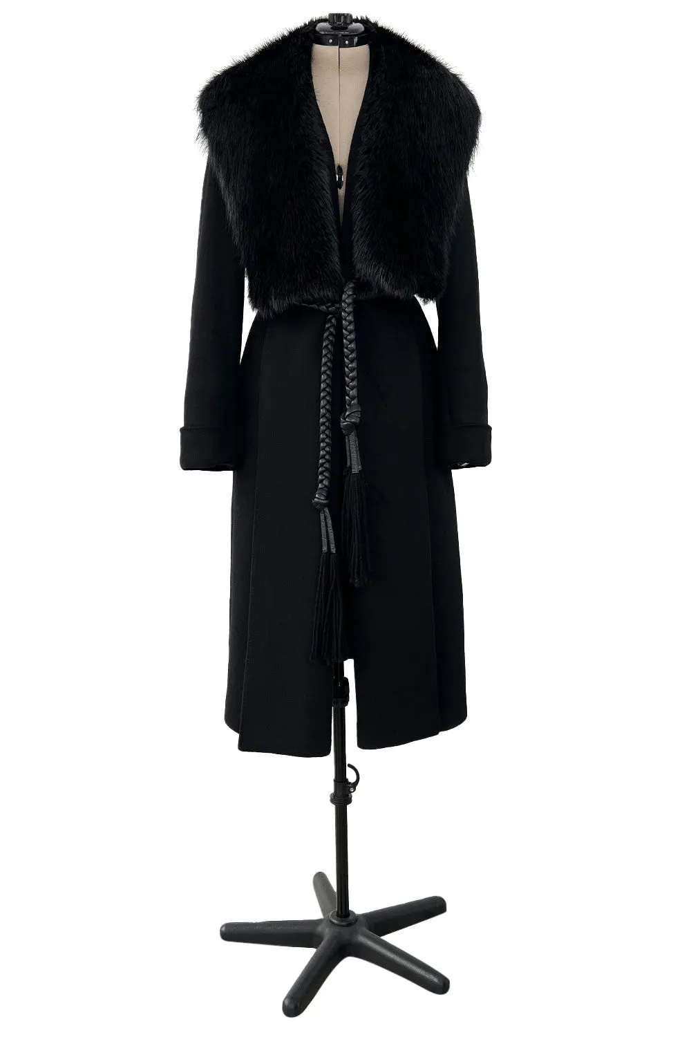 Incredible Fall 2006 Alexander McQueen Black Cashmere Coat w Detachable Fur Collar