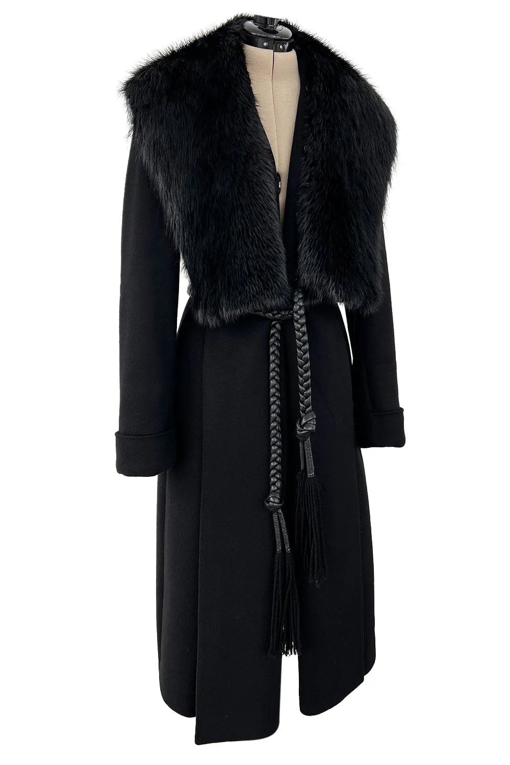 Incredible Fall 2006 Alexander McQueen Black Cashmere Coat w Detachable Fur Collar