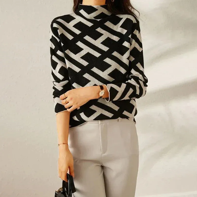 Ivyshape | Classic Couture Monogram Knitted Turtleneck Jumper for Women