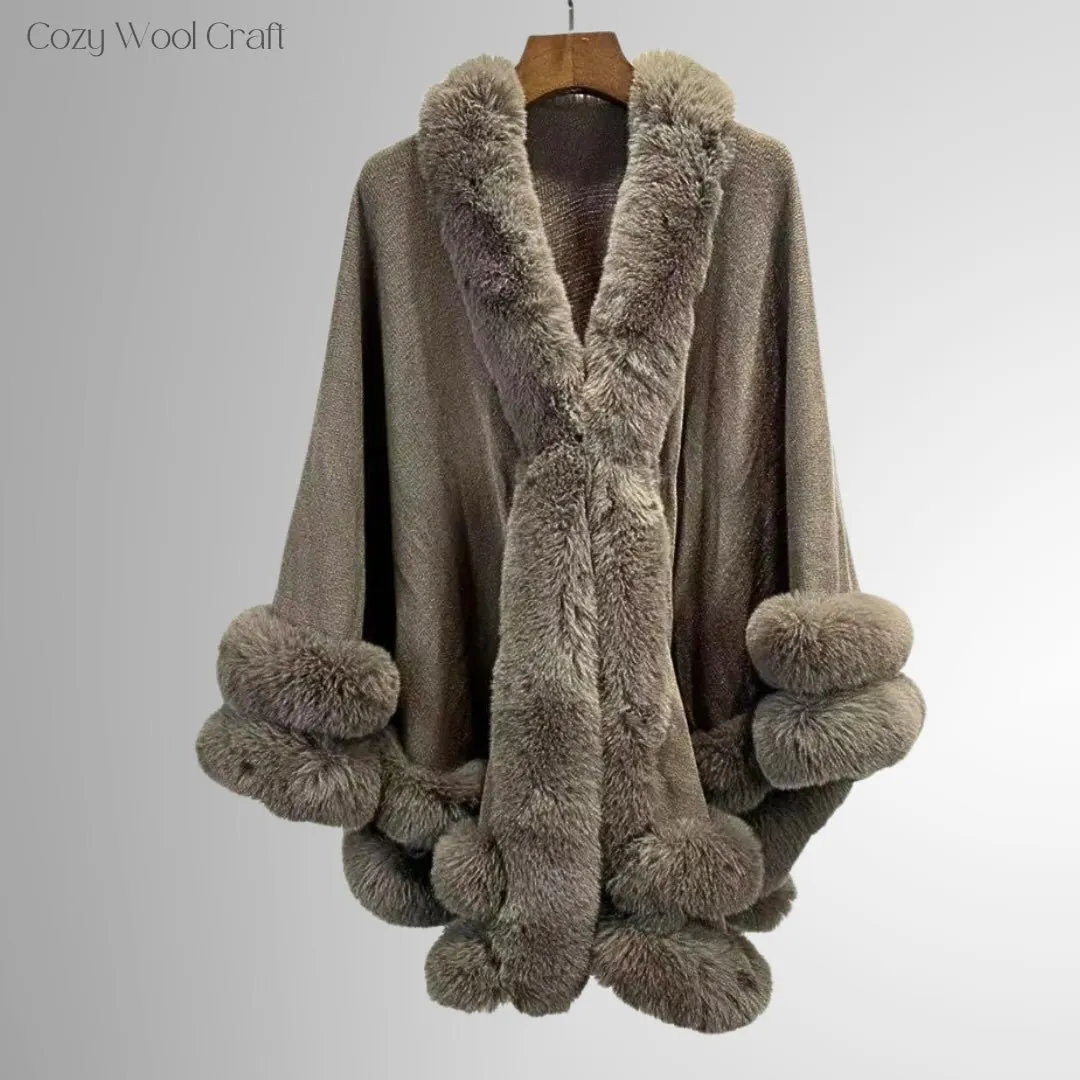 Kaschyy Kaschmir Poncho mit Fellkragen