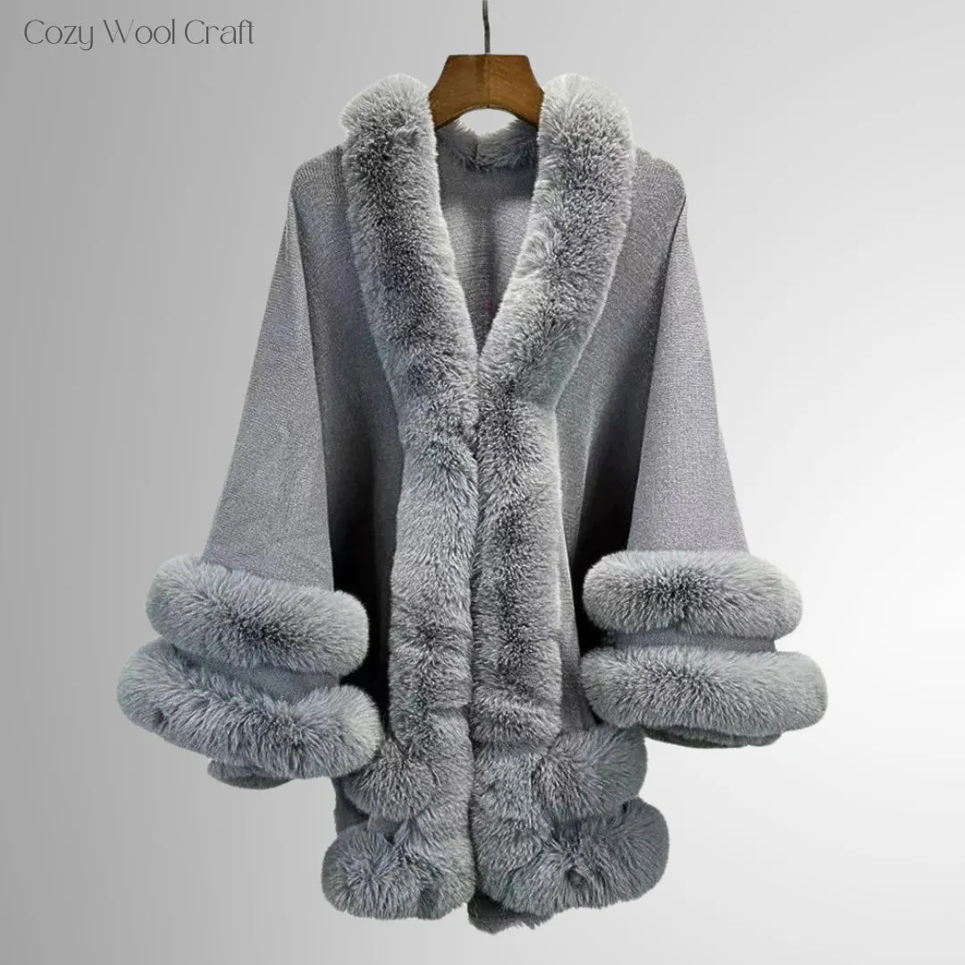 Kaschyy Kaschmir Poncho mit Fellkragen