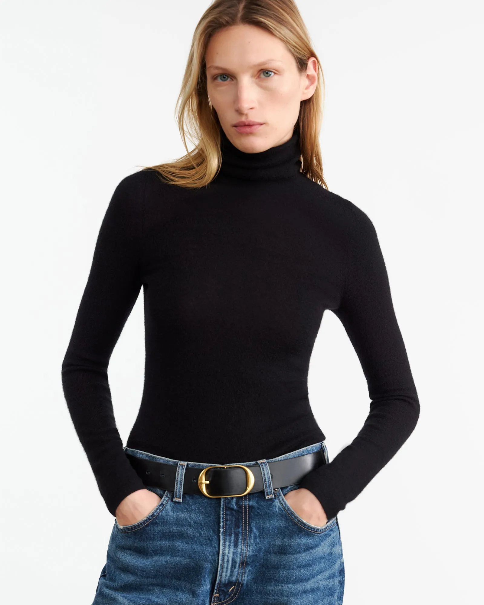 LYNETTE CASHMERE TURTLENECK