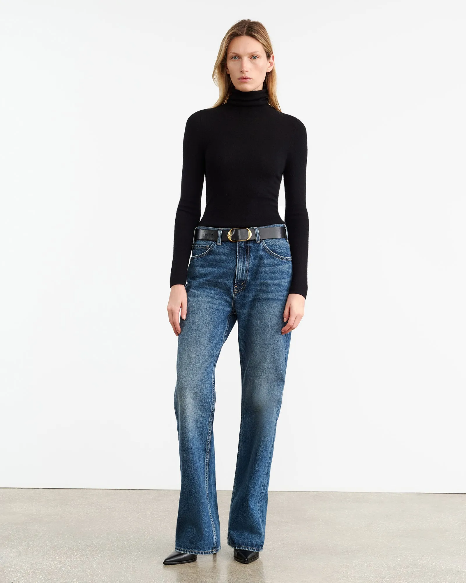 LYNETTE CASHMERE TURTLENECK