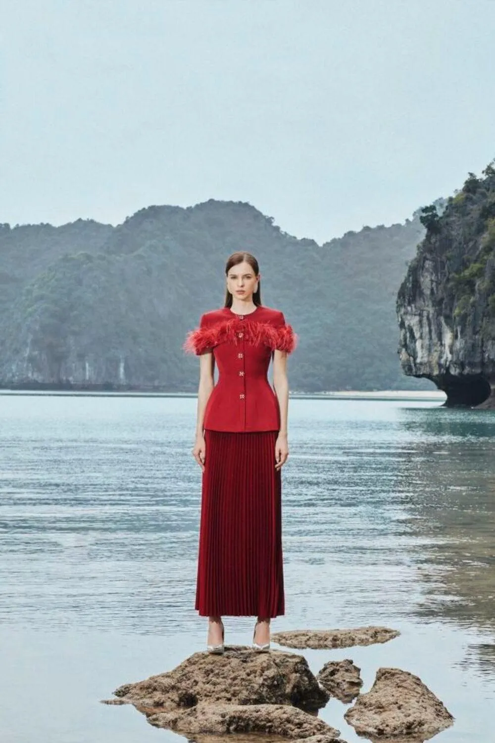 Piper Hourglass Cape Shoulder Taffeta Coat