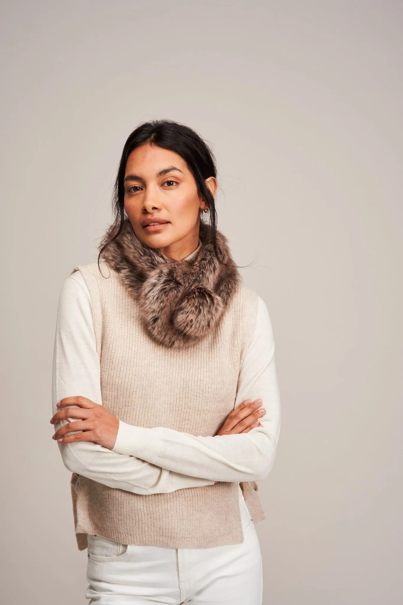 Pom Collar